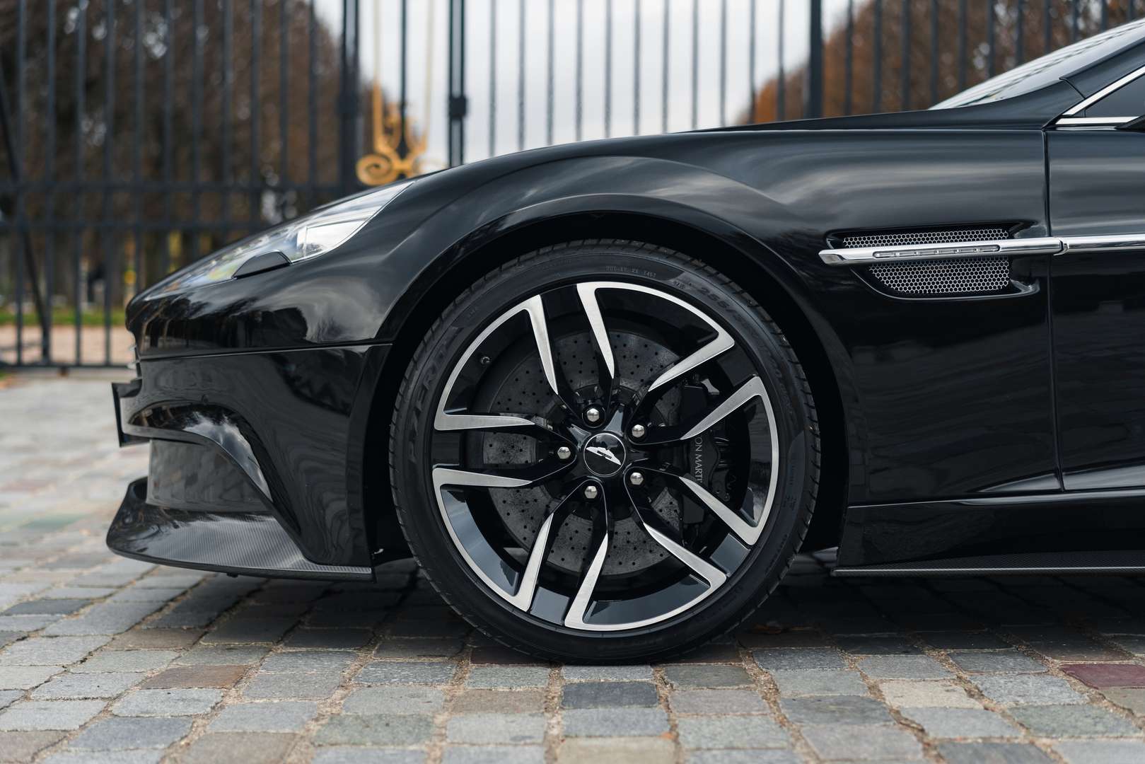 Aston Martin Vanquish Coupé Touchtronic III - - Joinsteer - #5