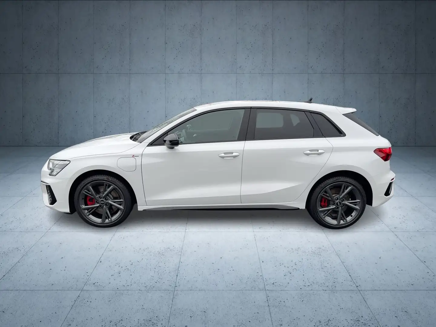 Audi A3 S line 45 TFSI e LED/ACC/Kam/ASI/18 Weiß - 2