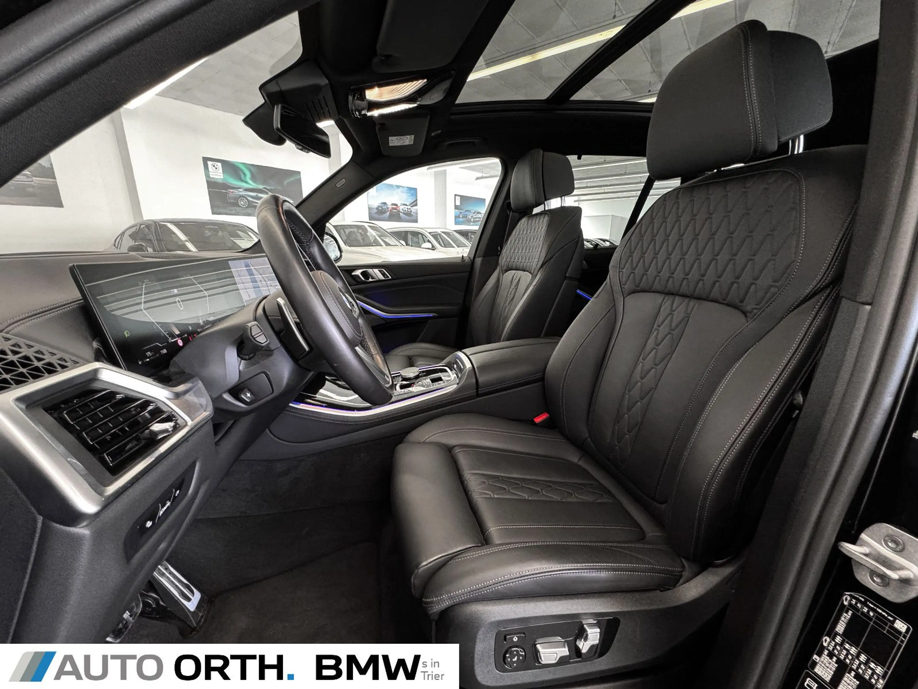 BMW X5 xDrive30d M-SPORT-PRO PANO HUD ACC AHK 360° — photo 12