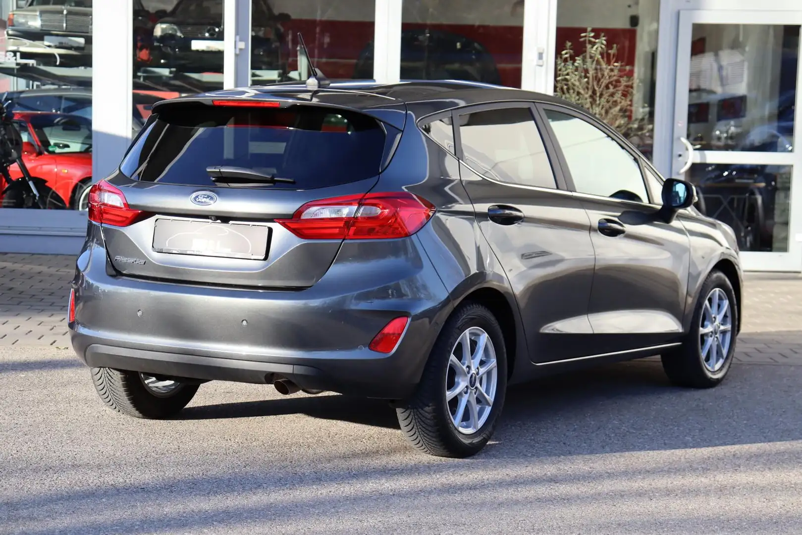 Ford Fiesta 1.0 EcoBoost TitaniumX/LED/ACC/Kamera/B&O Grau - 2