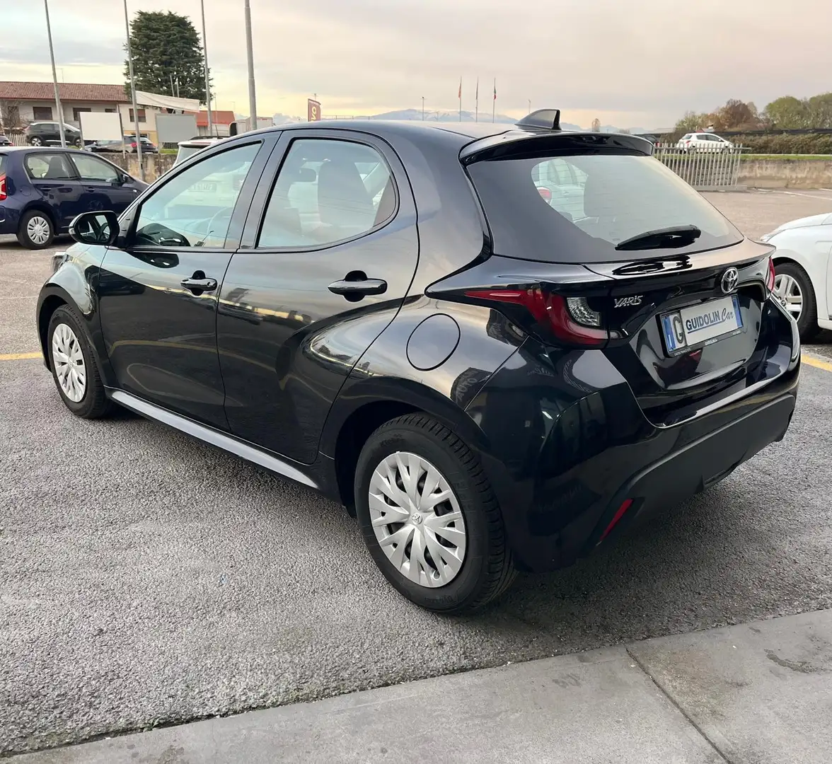 Toyota Yaris 1.5 Dual VVT-iE 125CV Dynamic Business BENZINA Nero - 2