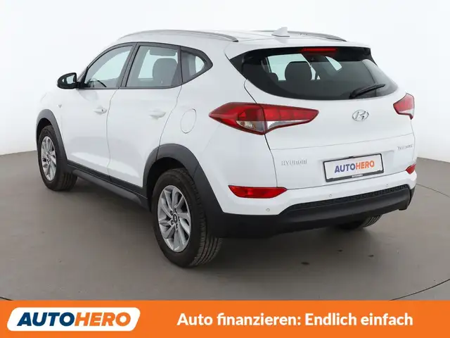 Hyundai Tucson view 4