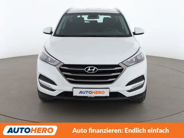 Hyundai Tucson view 9