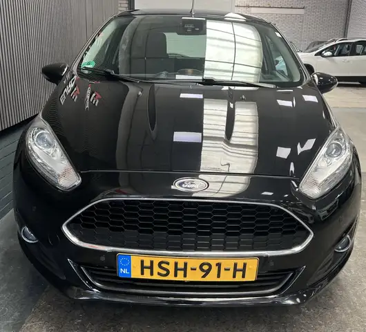 Ford Fiesta view 4