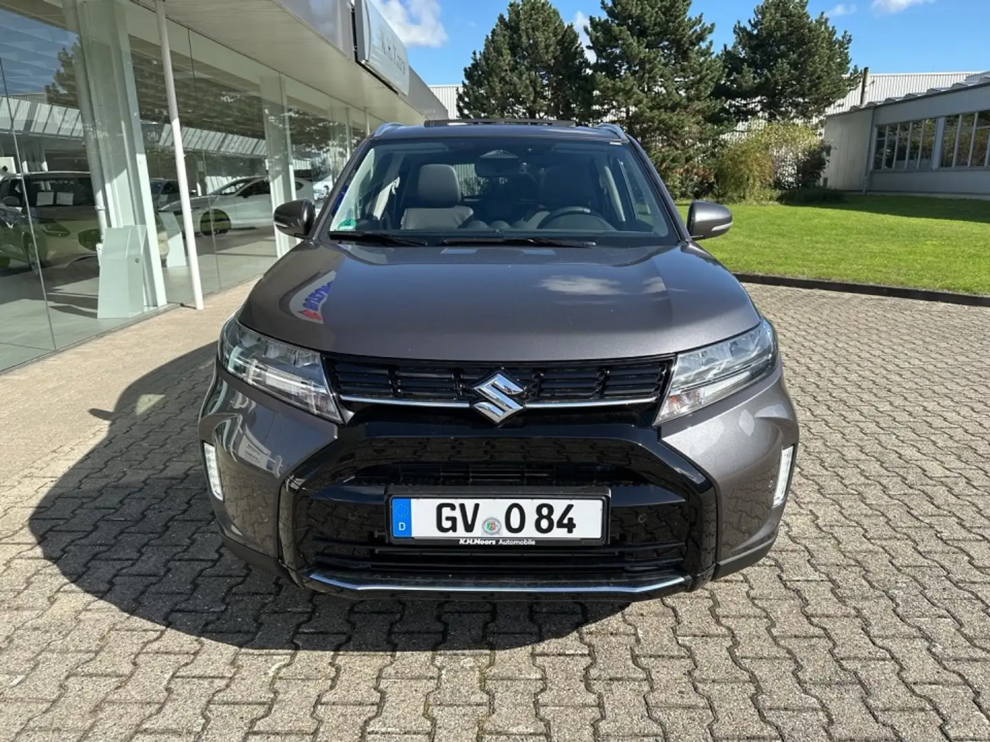 Suzuki Vitara 1.4 Boosterjet Hybrid Comfort+ *Automatik* Grijs - 2