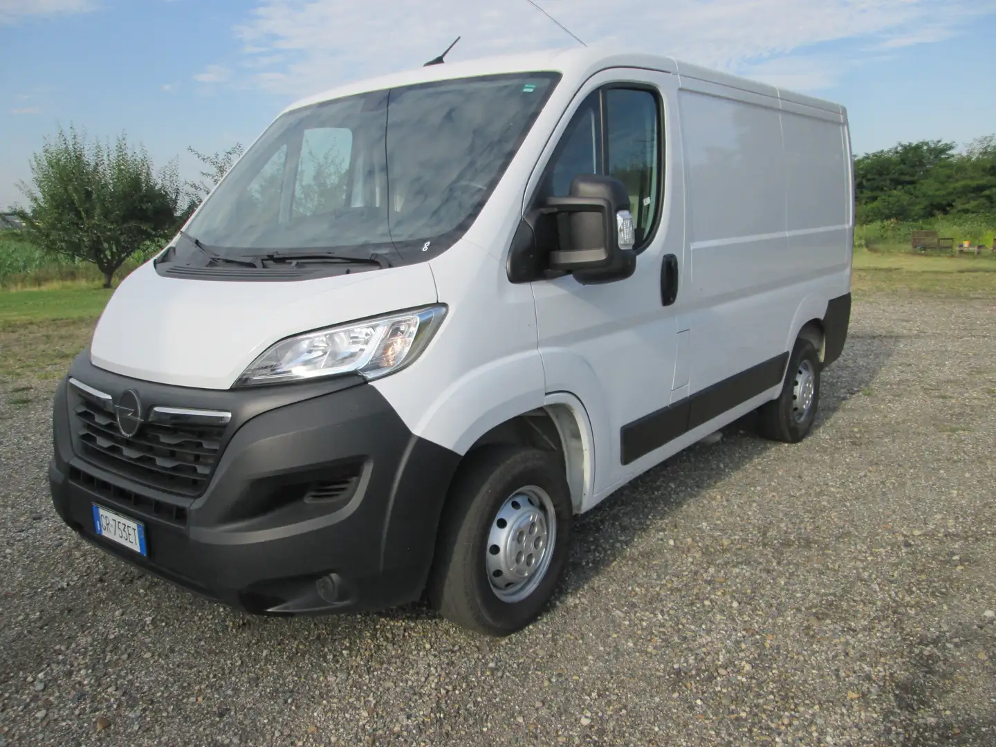 Opel Movano 2.2 BLUHDI 120 CV. L1H1 Blanc - 1