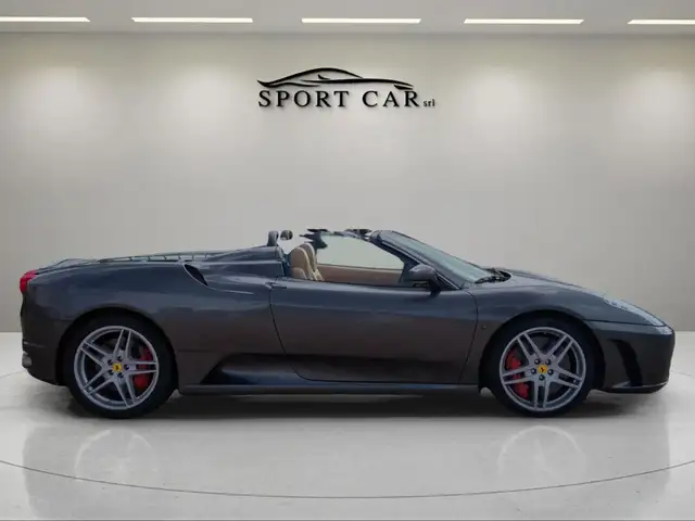 Ferrari F430 view 11