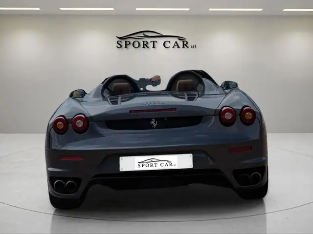 Ferrari F430 view 12