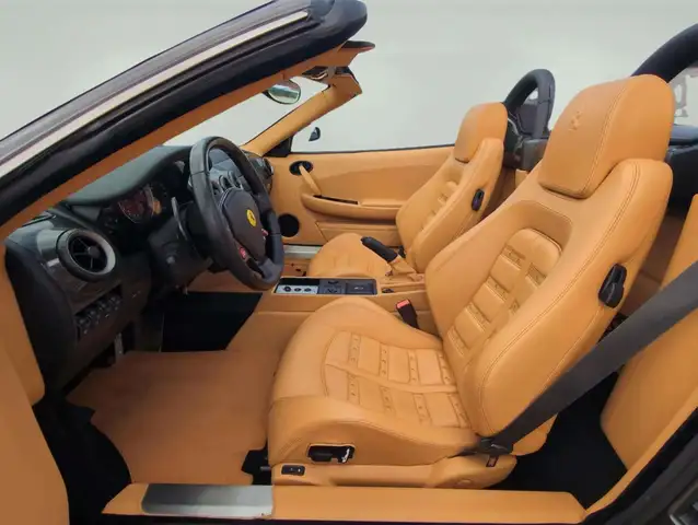 Ferrari F430 view 20