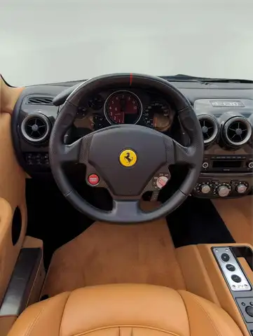 Ferrari F430 view 17