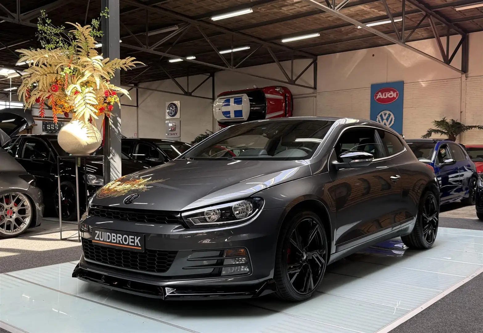 Volkswagen Scirocco 1.4 TSI 125PK PDC Clima Cruise Noir - 1