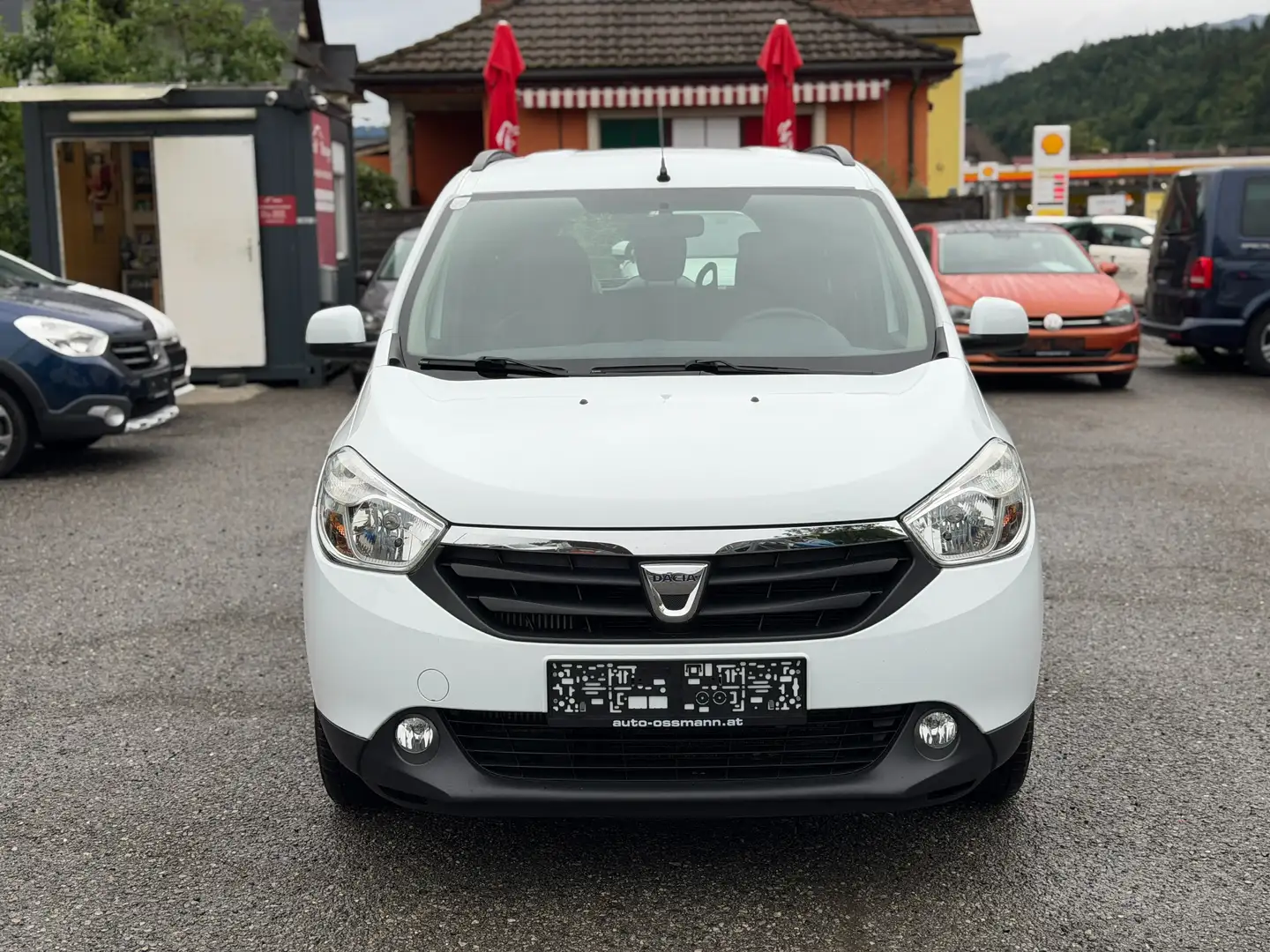 Dacia Lodgy TCe 7 Sitzer 1.Besitz TÜV NEU Weiß - 2