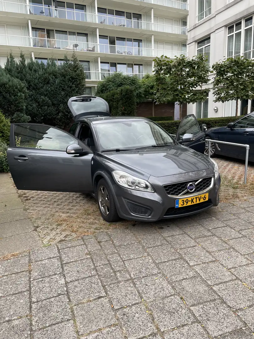Volvo C30 1.6 Momentum - 1