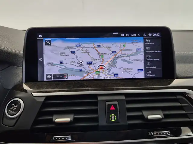 BMW X3 view 13