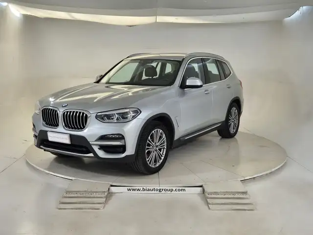 BMW X3 main image
