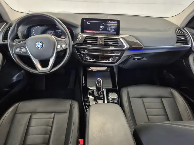 BMW X3 view 9