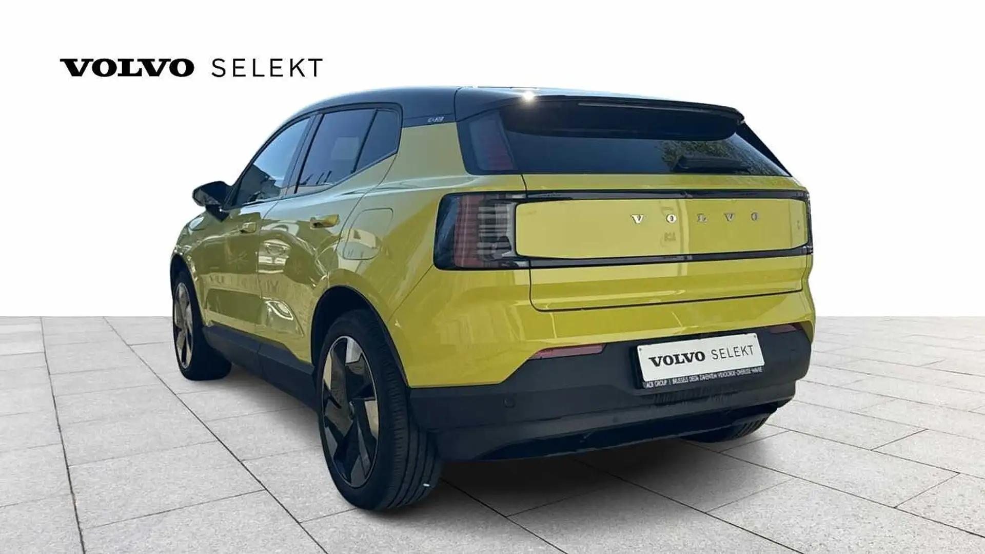Volvo EX30 Plus, Single Motor Extended Range Jaune - 2