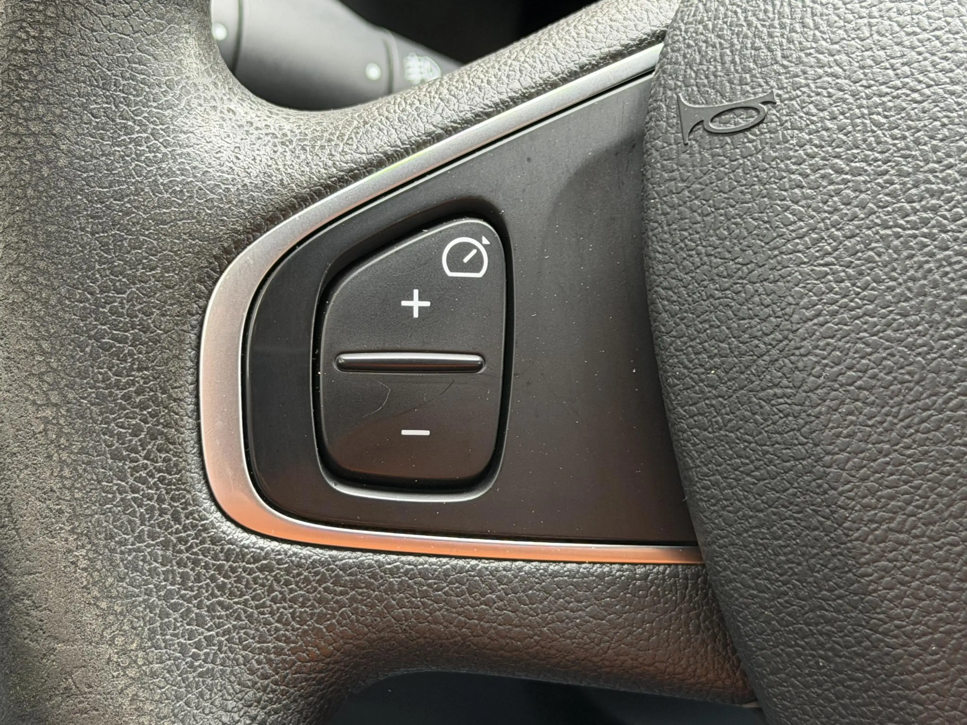 Renault Clio Estate 0.9 TCe Navigatie, Cruise control, PDC, Gar — photo 18