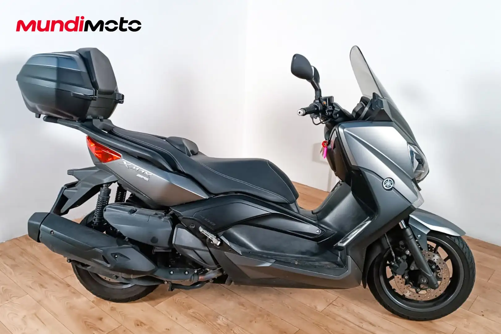 Yamaha X-Max 400 - 1
