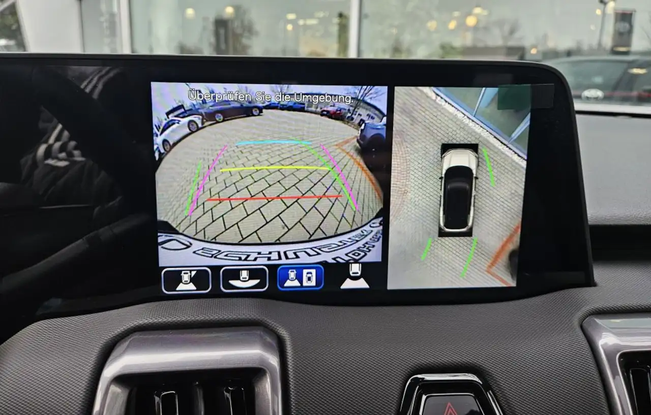Toyota Urban Cruiser 61kWh Lounge *Glas-Dach* 14