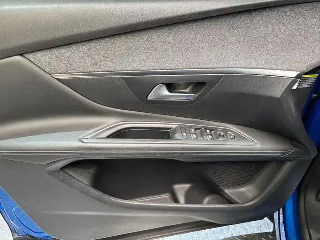 Peugeot 3008 view 10