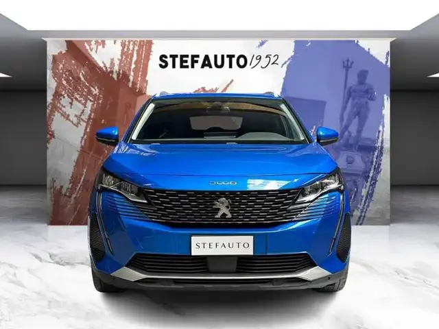 Peugeot 3008 view 2