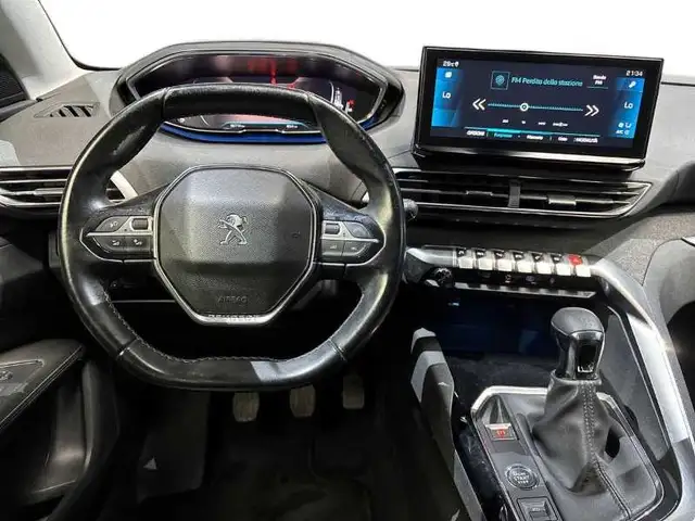 Peugeot 3008 view 14
