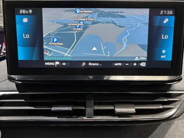 Peugeot 3008 view 18
