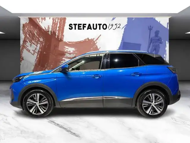 Peugeot 3008 view 4