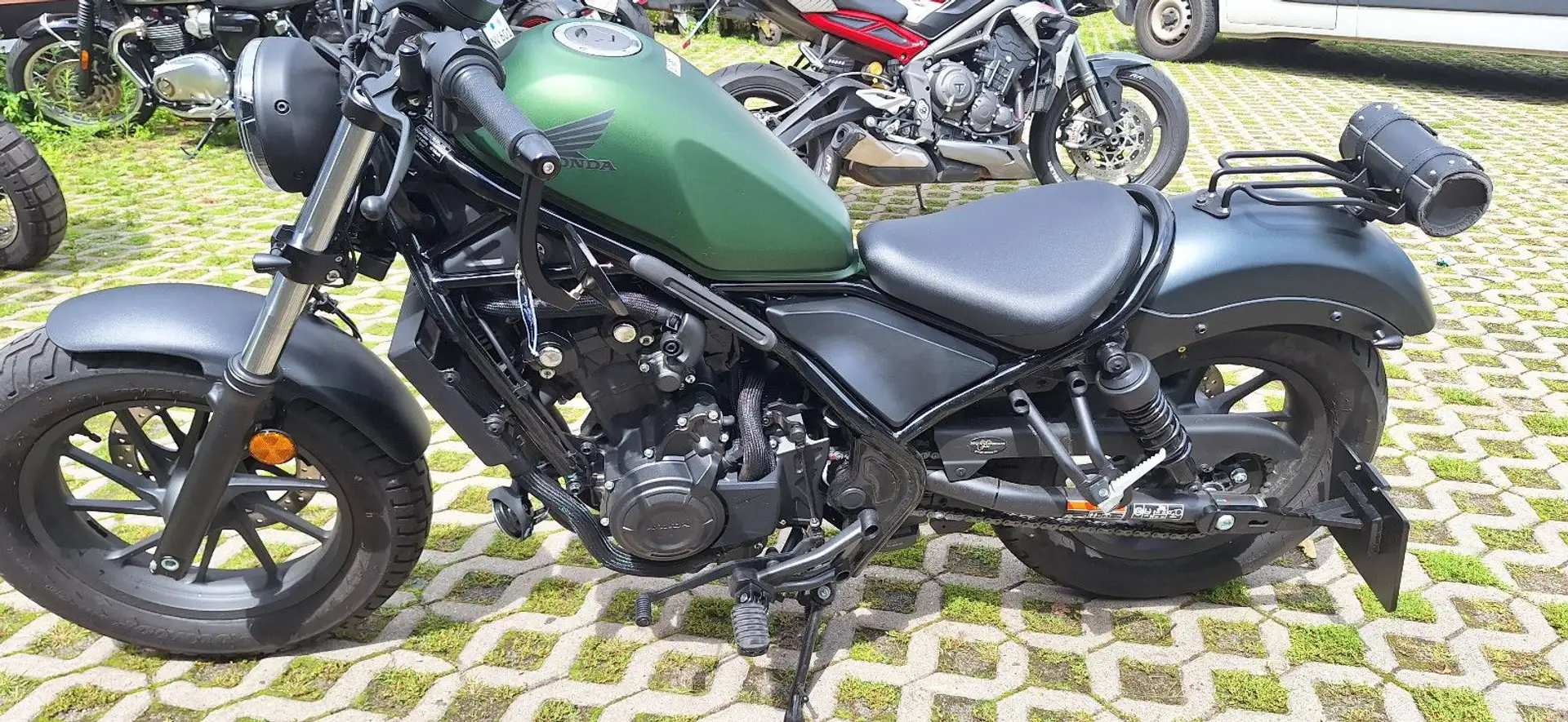 Honda REBEL 500 NEUWERTIG ERST 1500 KM / VIEL ZUBEHÖR Verde - 2