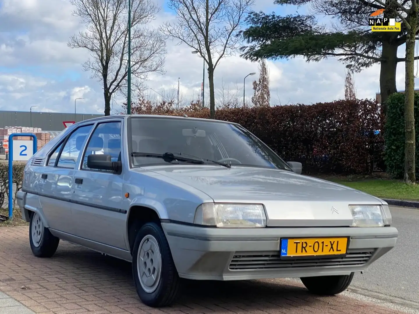 Citroen BX 1.4 TE *NOSTALGIE * zoekt nieuwe hobbyist Сірий - 1