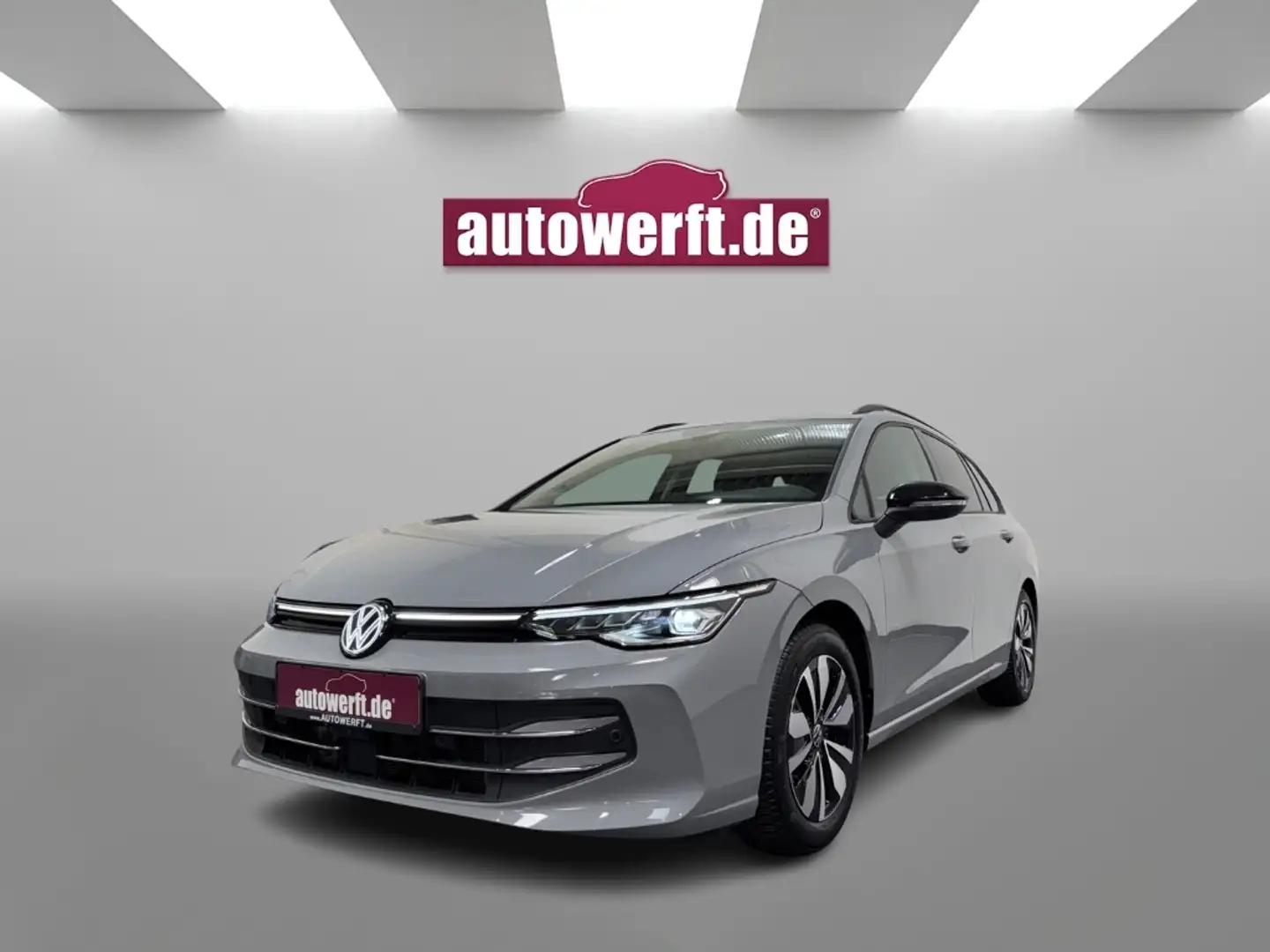 Volkswagen Golf Variant 8 1.5 eTSI DSG GOAL AHK CAM NAVI PDC SHZ ACC 16Z T Grijs - 1