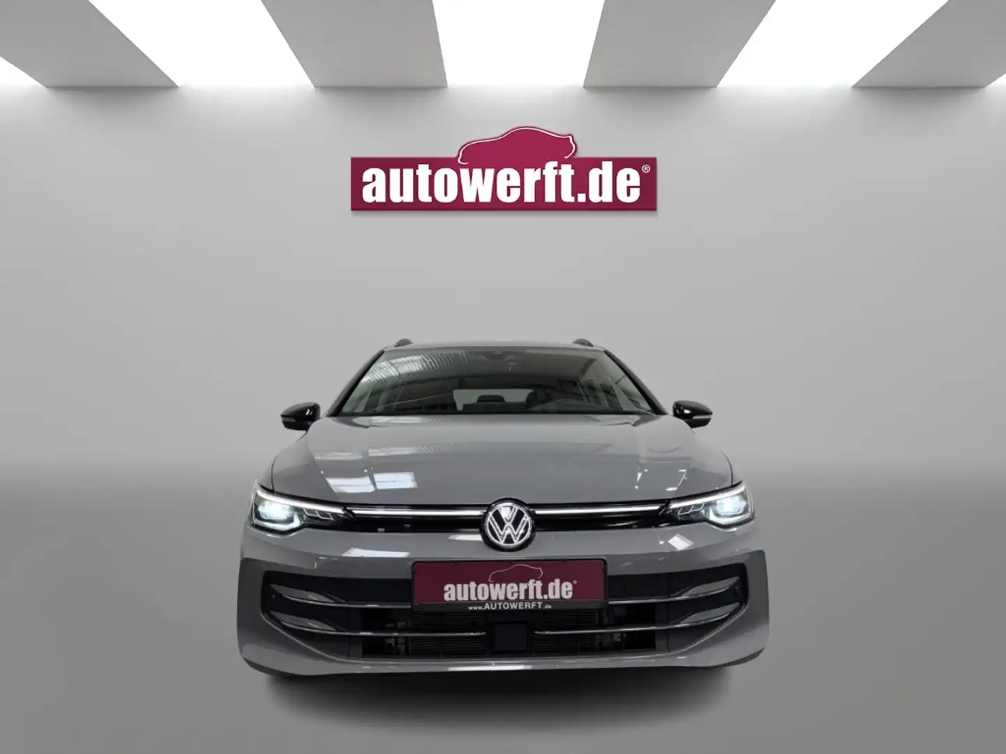 Volkswagen Golf Variant 8 1.5 eTSI DSG GOAL AHK CAM NAVI PDC SHZ ACC 16Z T Grijs - 2