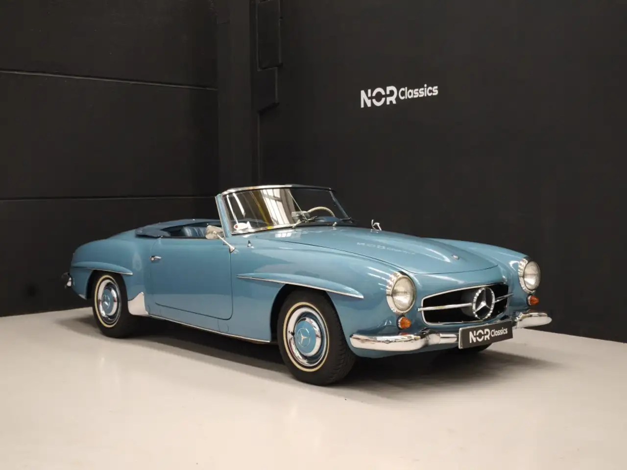 Mercedes-Benz 190 SL (121), foto 1