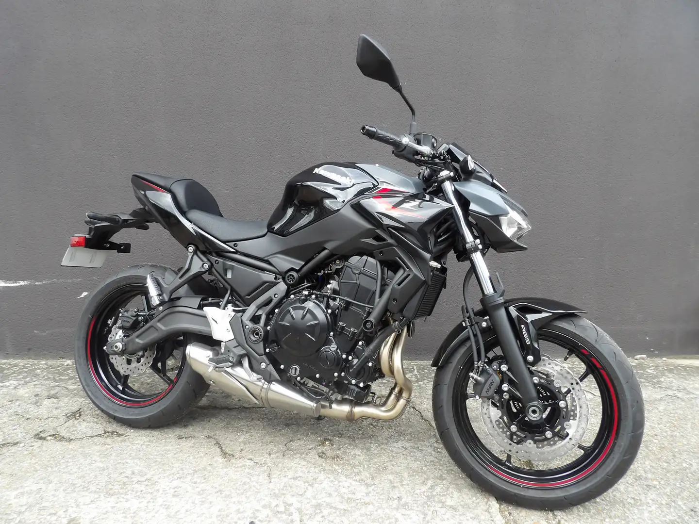 Kawasaki Z 650 Noir - 2