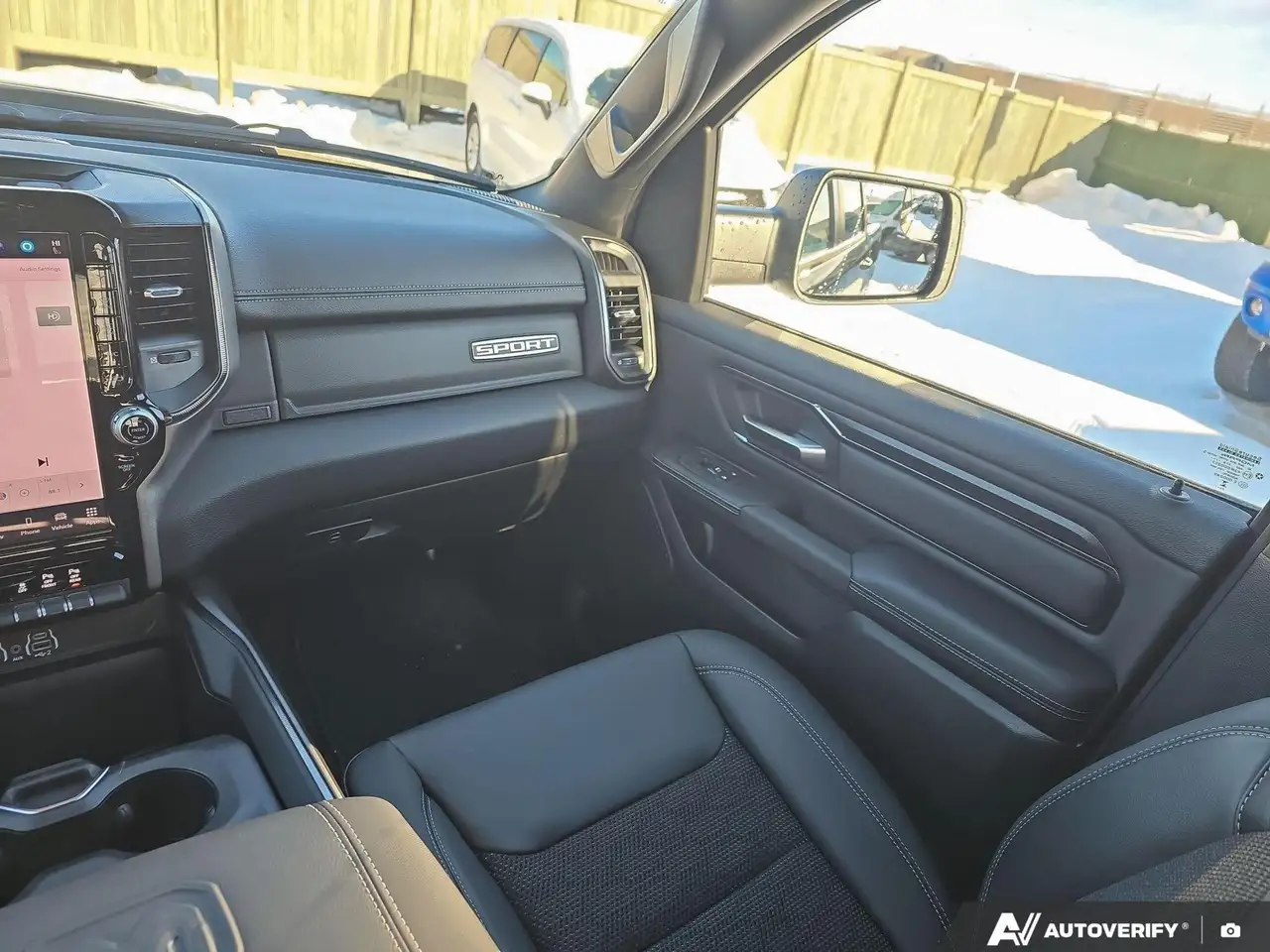 RAM 1500 снимка RAM 1500