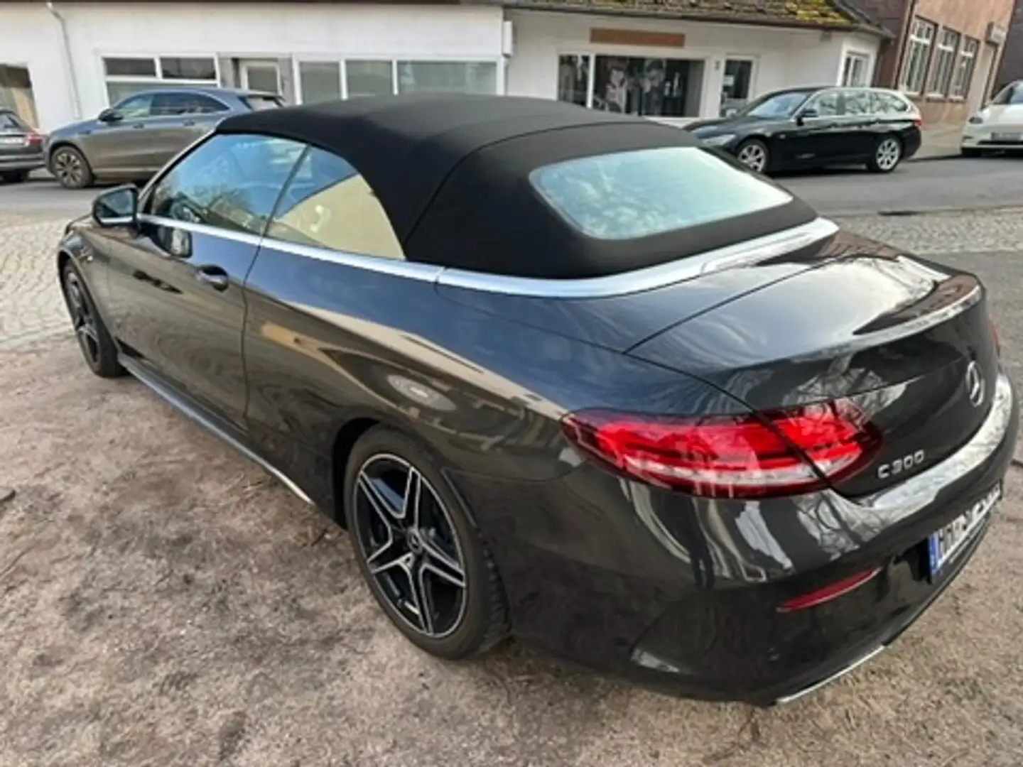 Mercedes-Benz C 300 Cabrio 9G-TRONICAMG AMG Line, Garantie Gris - 1