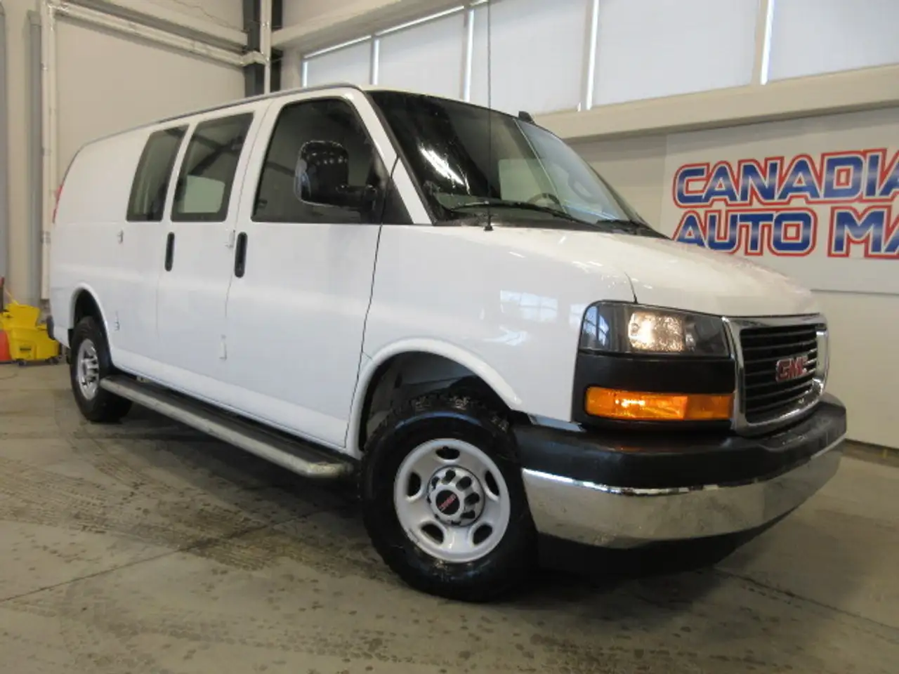 2023 GMC Savana