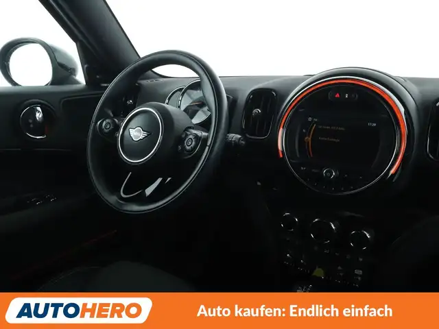 Mini Countryman view 13