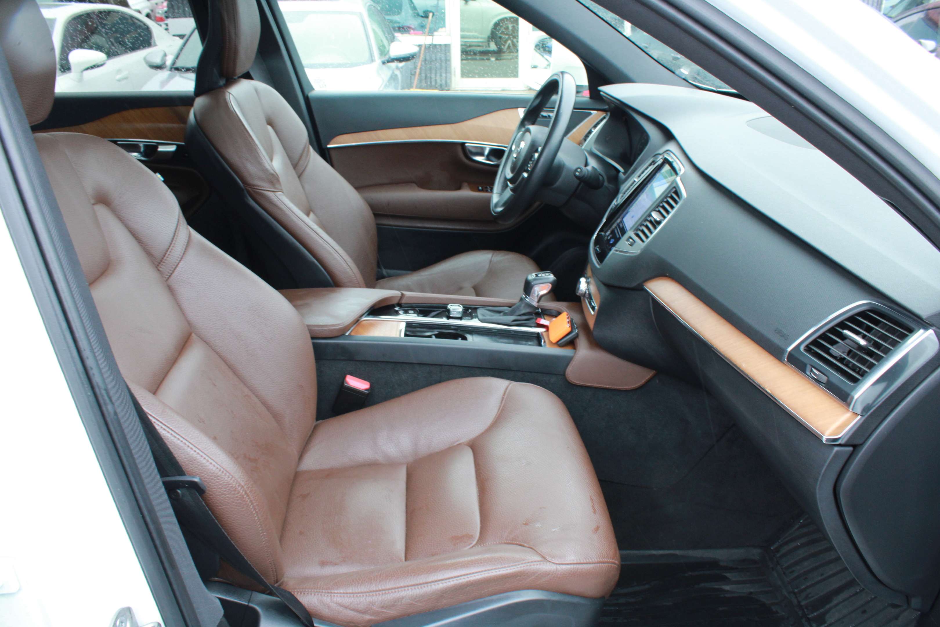 2022 Volvo XC90 T6 AWD Momentum 7-Seater, NAVIGATION, CUIR, MAGS thumb 40