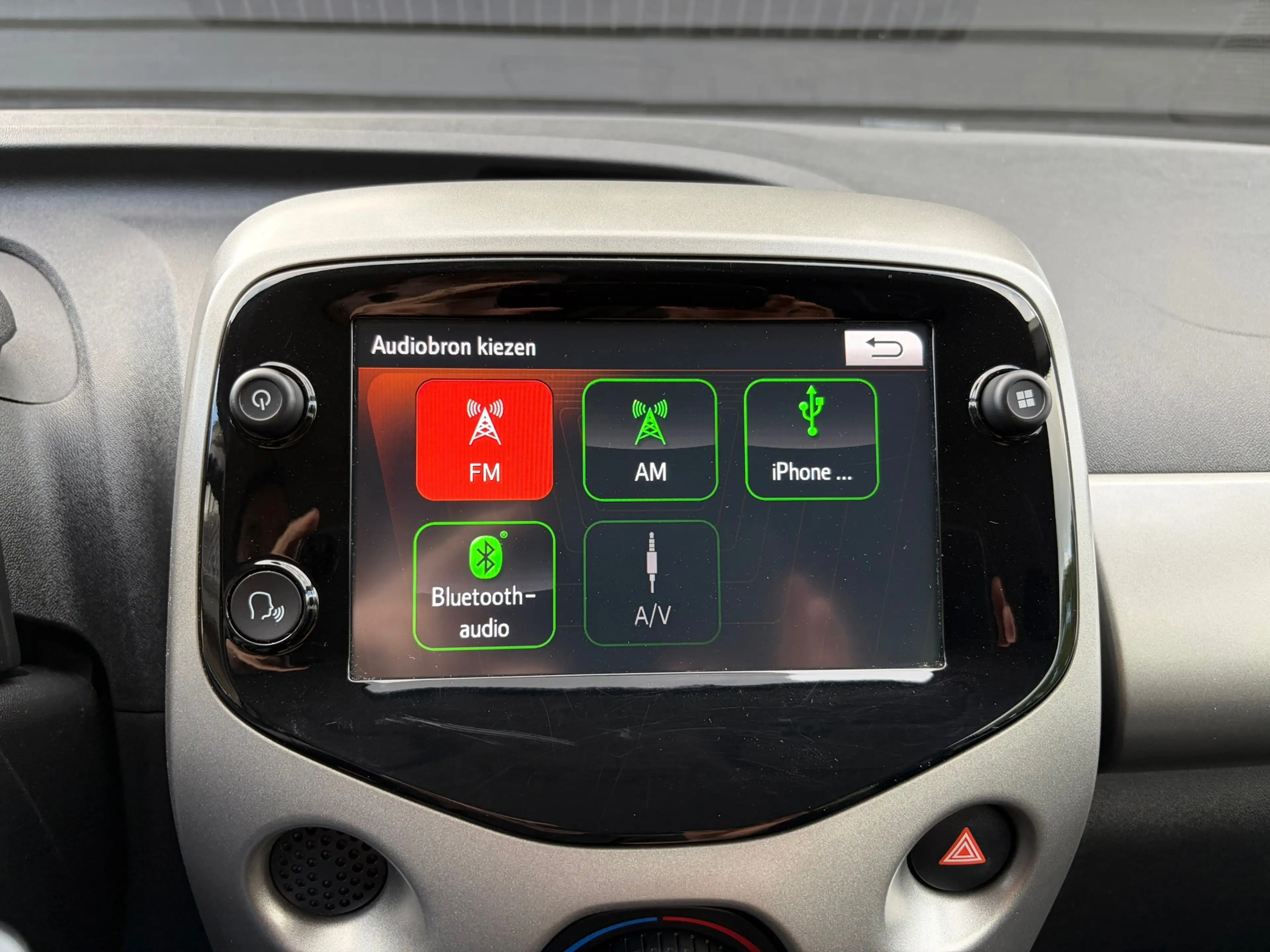 Peugeot 108 1.0 e-VTi Active AIRCO|APPLE CARPLAY|LED|RIJKLAAR — photo 7