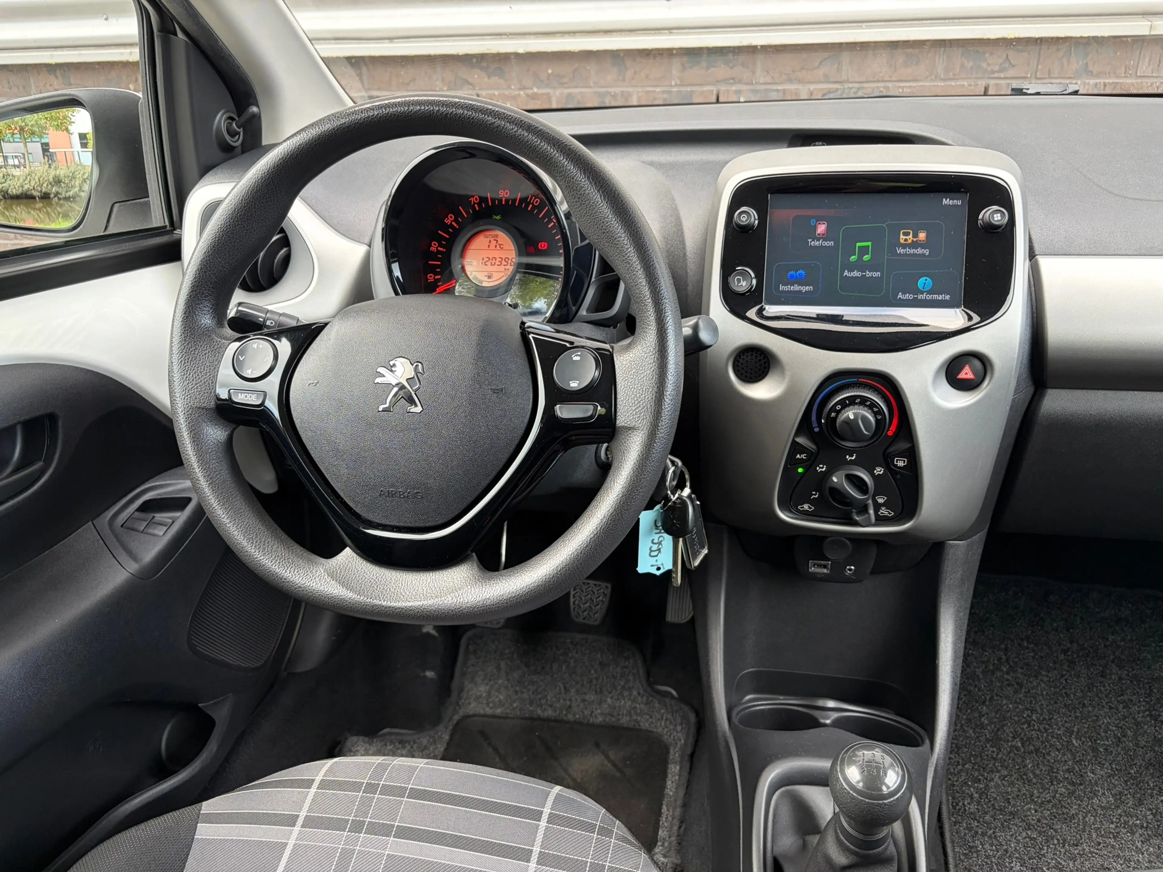 Peugeot 108 1.0 e-VTi Active AIRCO|APPLE CARPLAY|LED|RIJKLAAR — photo 12