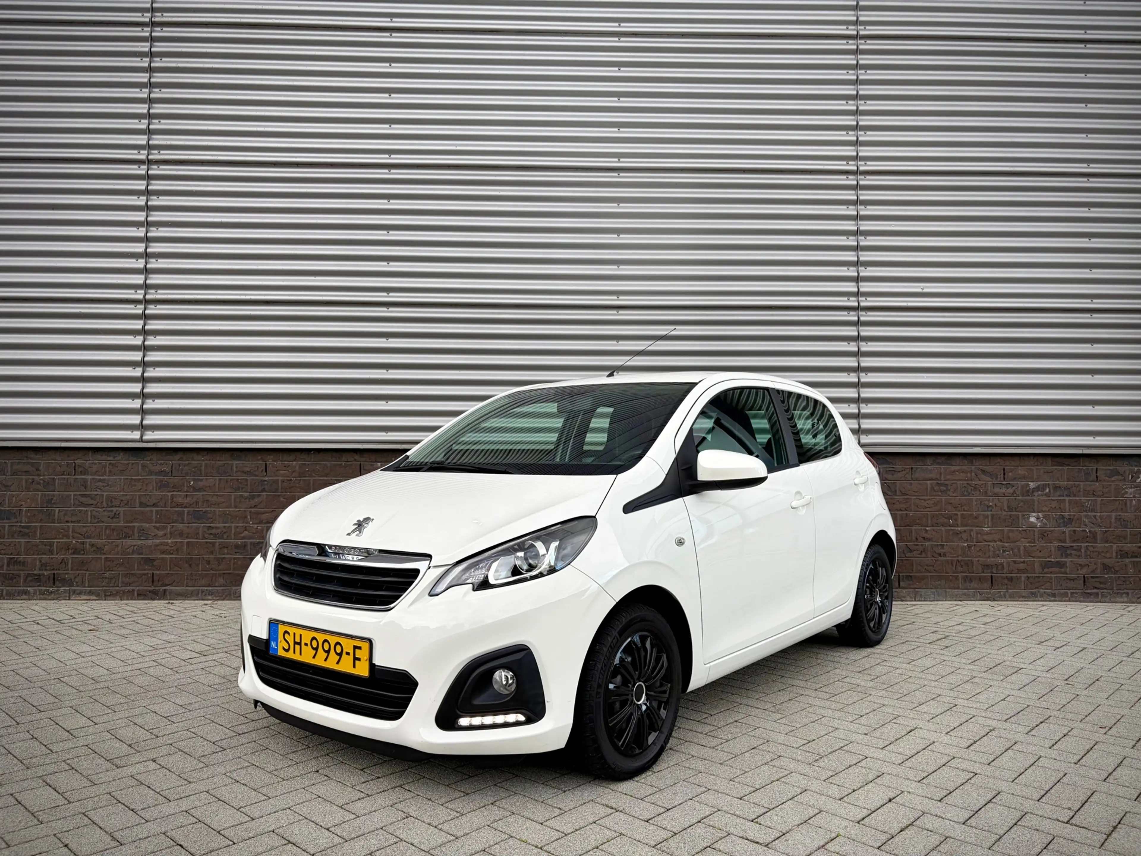 Peugeot 108 1.0 e-VTi Active AIRCO|APPLE CARPLAY|LED|RIJKLAAR — photo 11