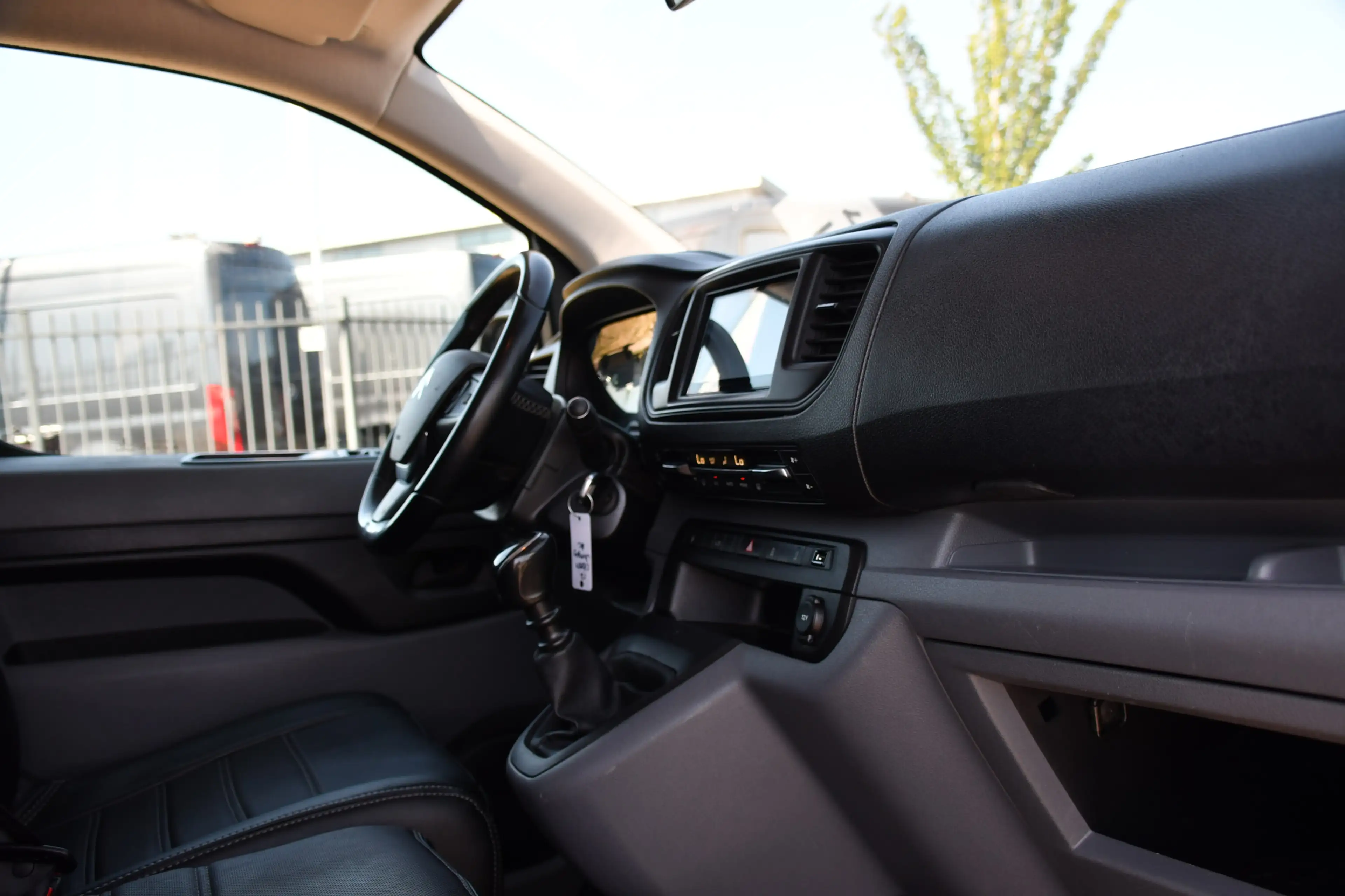 Citroen Jumpy 2.0 BlueHDI 120 L3 PB Edition Camera, Cruise, Carp — photo 19