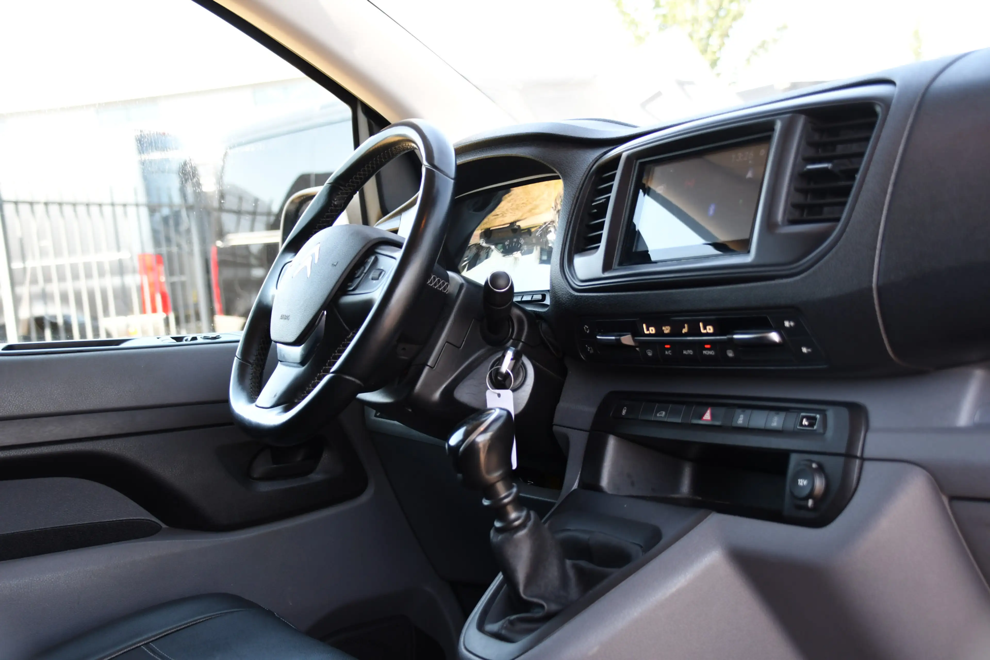 Citroen Jumpy 2.0 BlueHDI 120 L3 PB Edition Camera, Cruise, Carp — photo 20