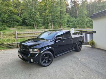 Dodge Ram 1500 Sport 5.7 V8