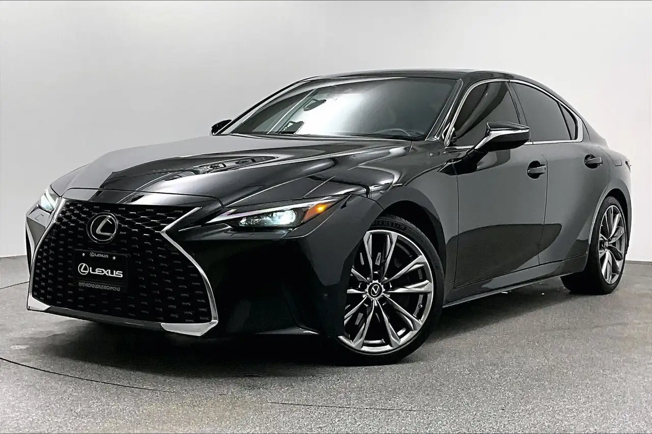 Lexus IS photo Lexus IS