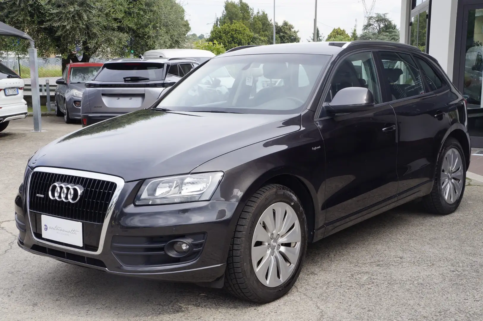 Audi Q5 2.0 TFSI hybrid quattro tiptronic Advanced Plus Grijs - 1