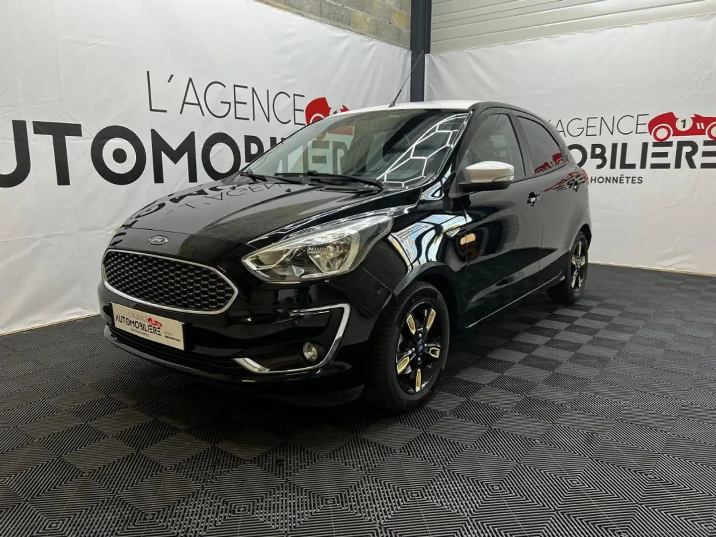 Ford Ka/Ka+ Ka+ 1.2 Ti-VCT 85ch S&S Black Edition Noir - 1