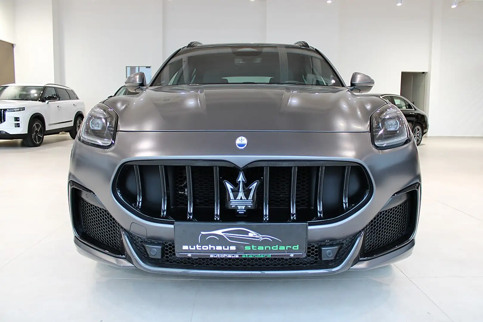 Maserati Grecale Trofeo Q4 **Sonderlackierung** Silber - 2